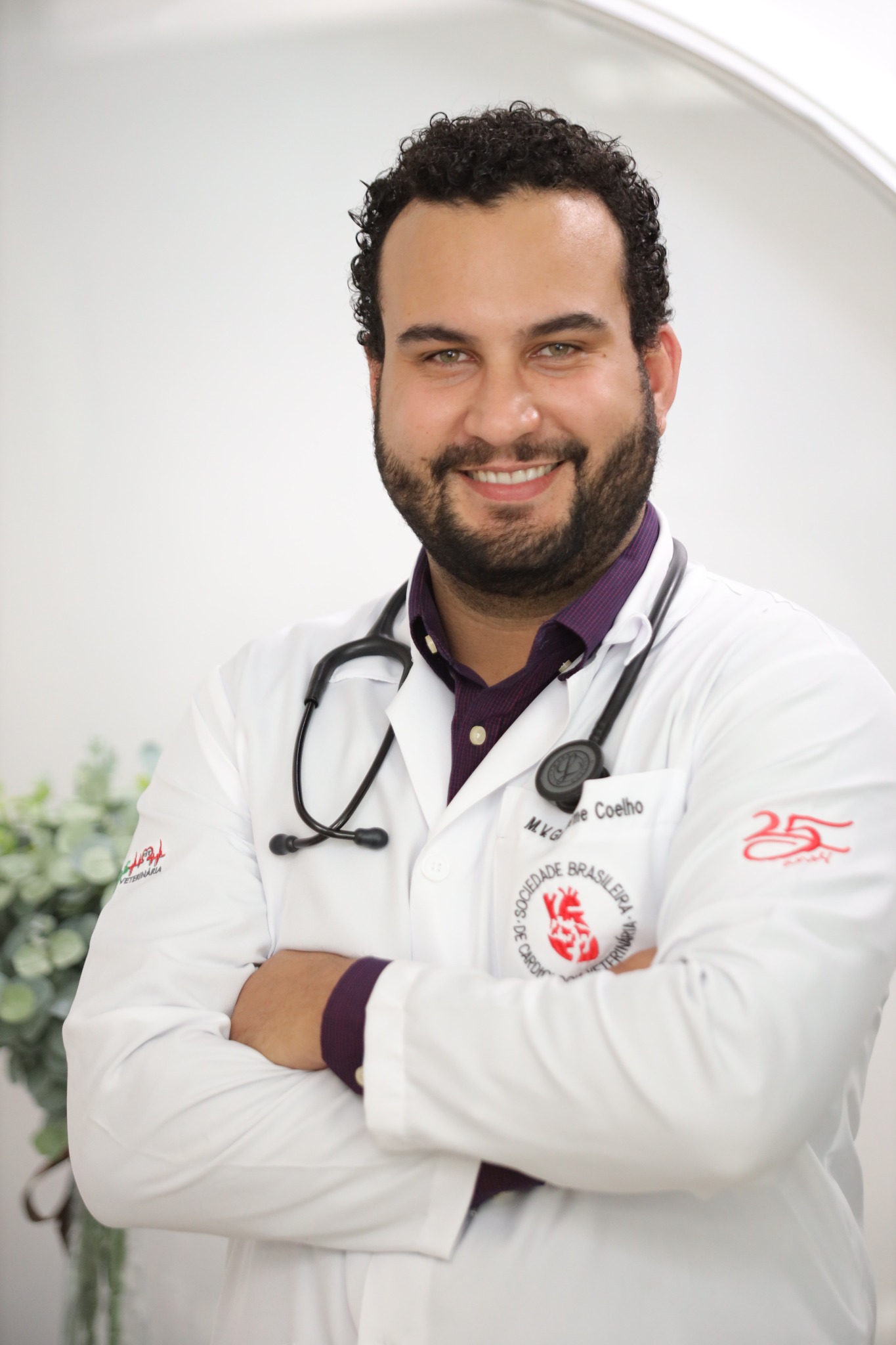Dr. Guilherme Coelho em fotografia profissional original